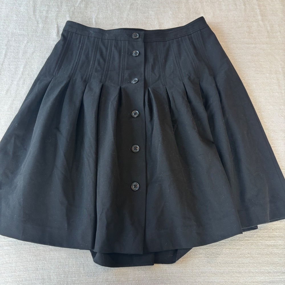 Gap Stretch Black Pleated Button Front Mini Skirt Size 8 Holiday 2008